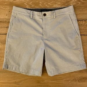 Club Monaco Baxter Shorts - size 30